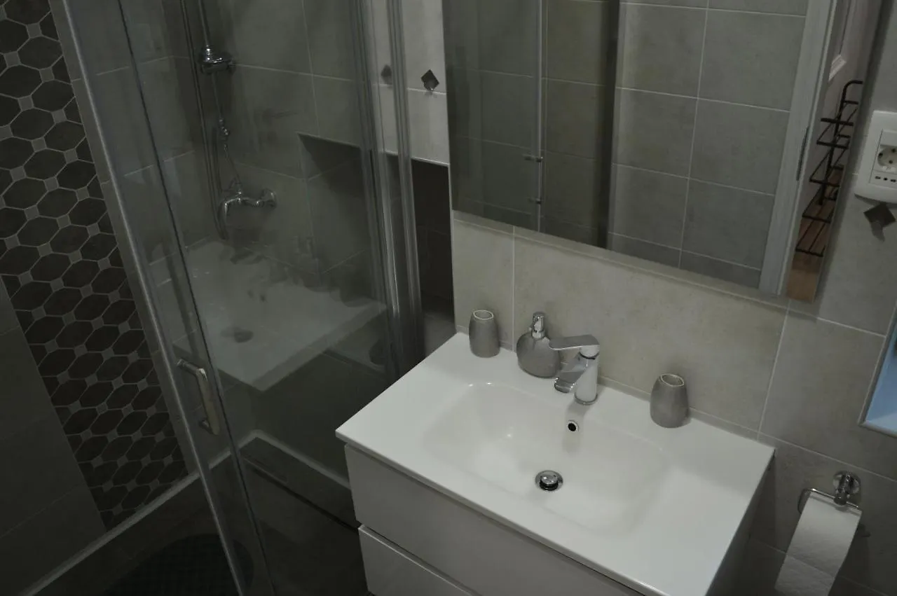 Apartments With Garden And Sea-View Ika