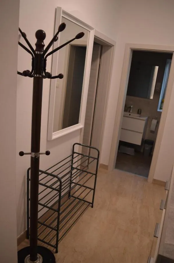Apartments With Garden And Sea-View Ika